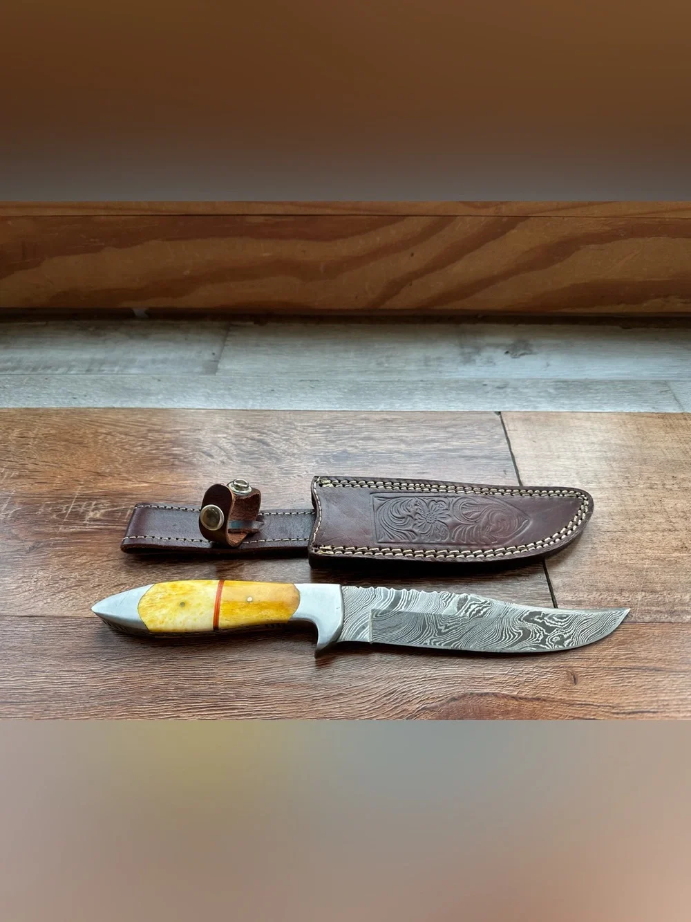 Handmade Damascus Steel Hunting Knife with Yellow Camel Bone Handle